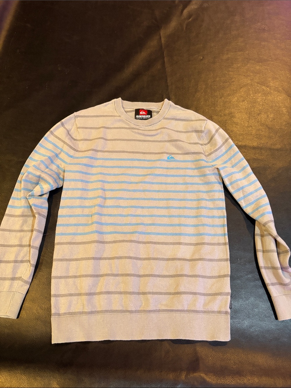 Quiksilver Men’s Gray Crewneck Sweater with Light Blue Stripes